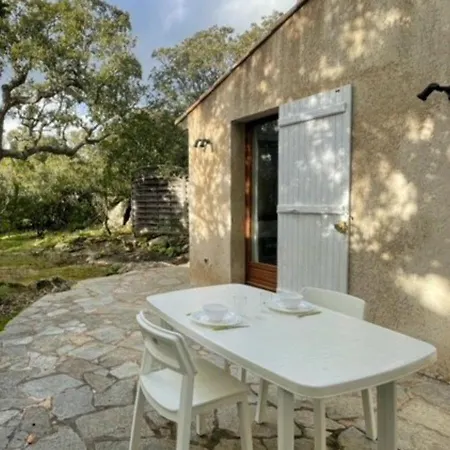 Villa Villa Porto-Vecchio, 3 Pieces, 6 Personnes - Fr-1-62-143 *